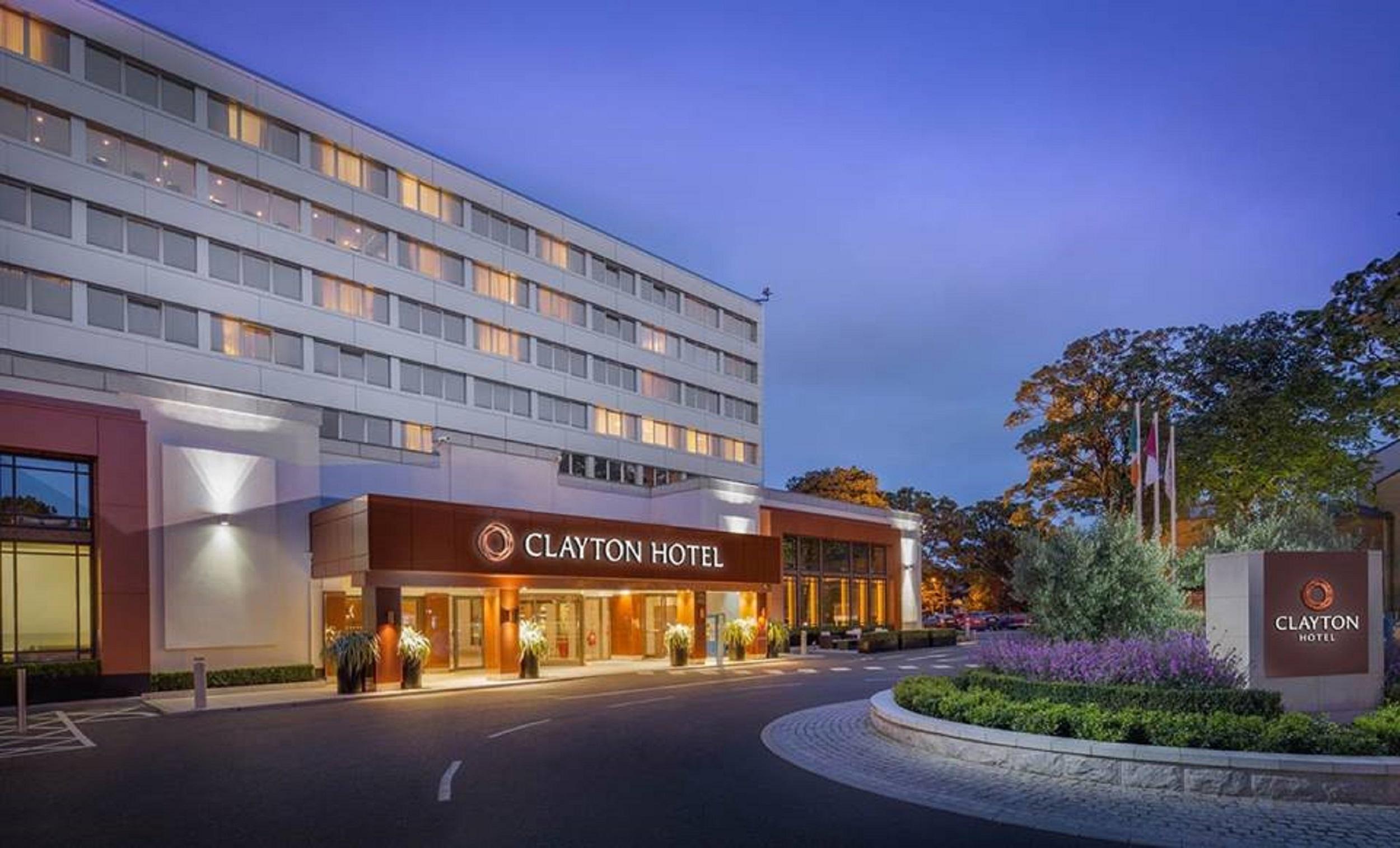 Clayton Hotel Burlington Road Dublin Bagian luar foto